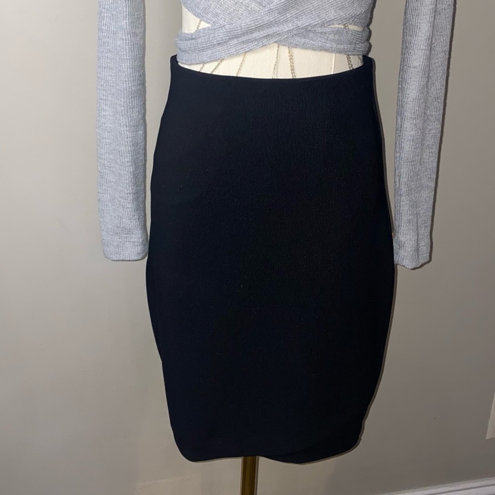 Express black skirt